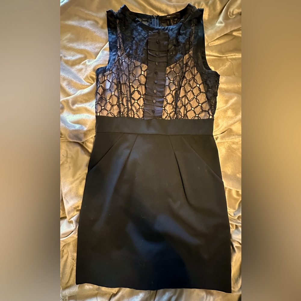 BCBG MAXAZARIA SZ 10 Sleeveless Dress
